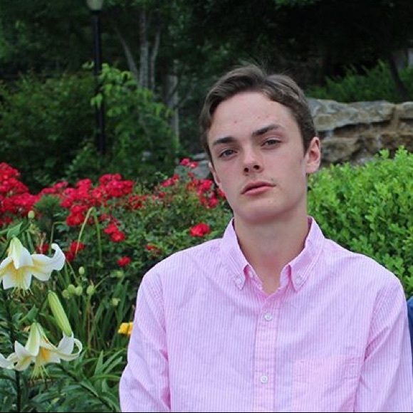 Meet your Posher, Tyler - Picture 1 of 1